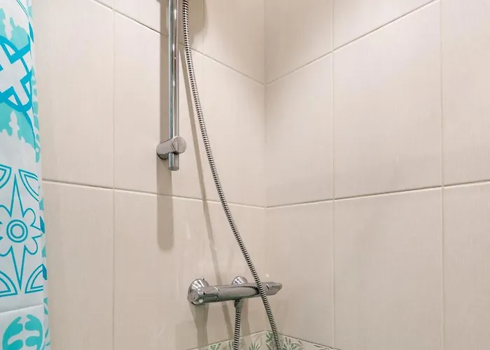 Bright City-center Flat For 4 Guests 公寓 瓦爾納