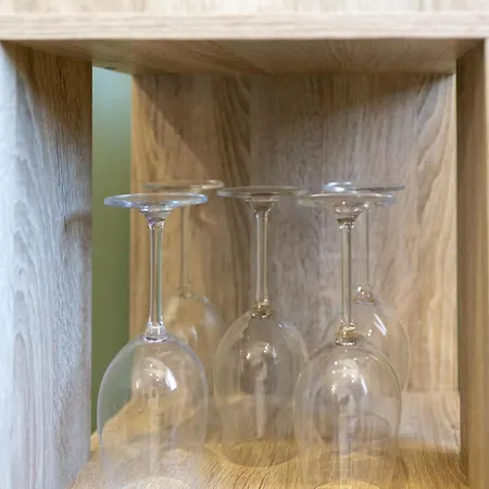 Apartment Bright City-center Flat For 4 Guests